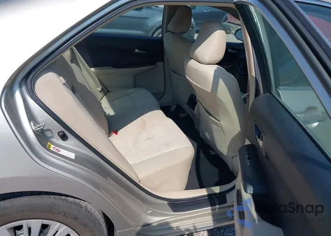 2013 Toyota Camry Le z USA, uszkodzony, nr VIN 4T4BF1FK6DR325435